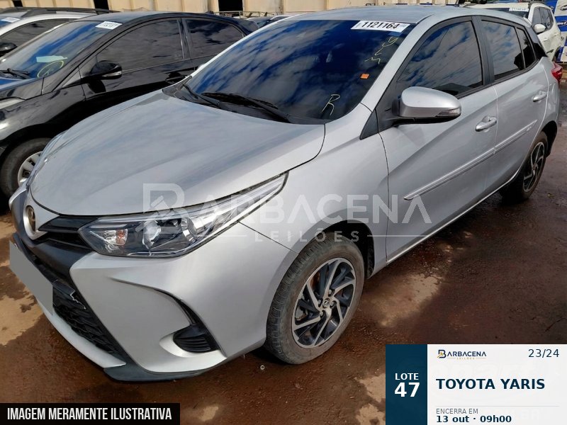 TOYOTA YARIS 23/24